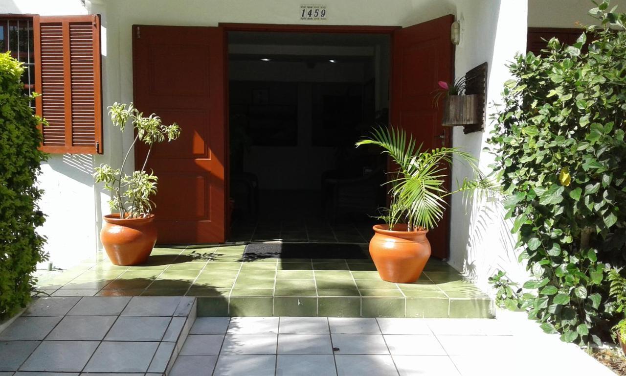 Residencial Hostal Blanco Florianópolis Eksteriør bilde